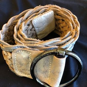 IRIDESCENT SILVER CALVIN KLEIN  LEATHER BELT